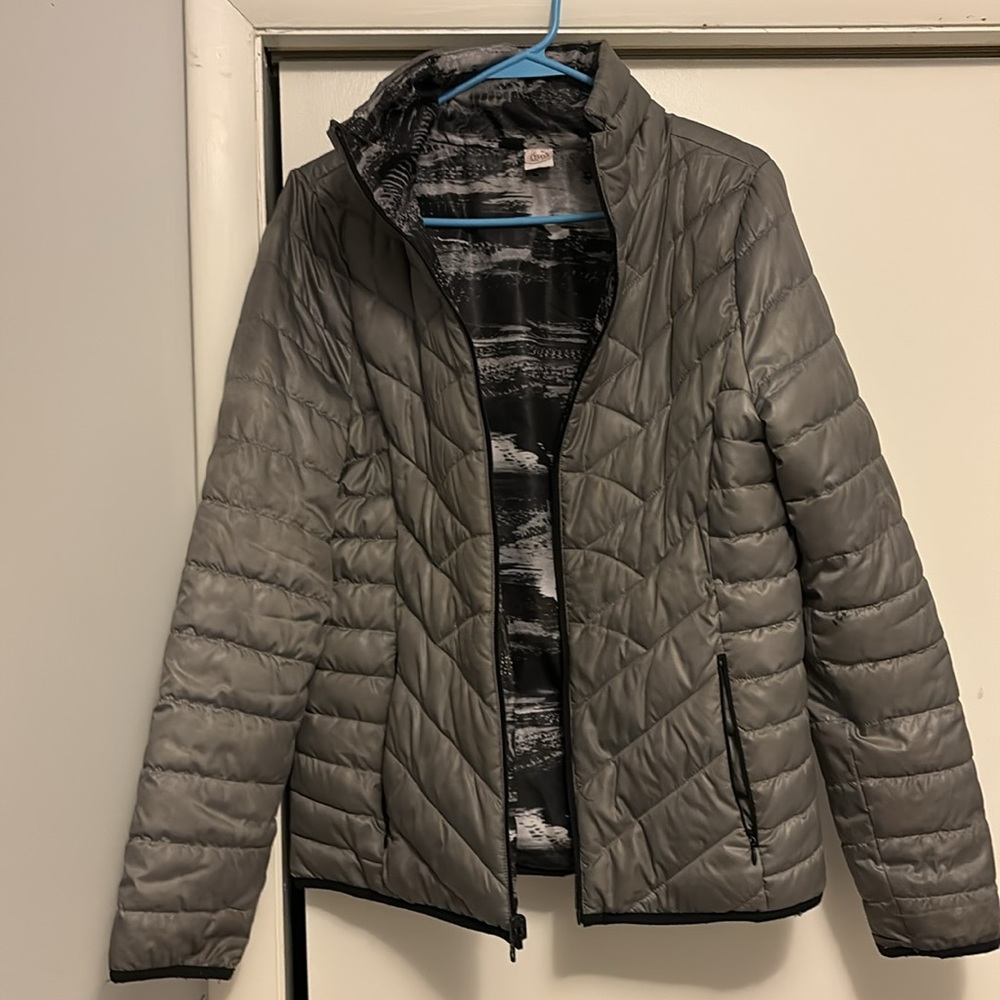Puffer Jacket - Picture 2 of 2